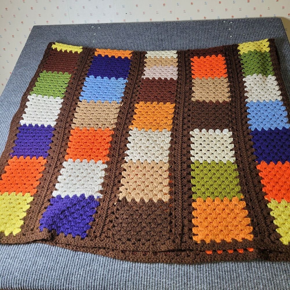 Granny Square Blanket Hand Made Knit Afghan Throw Roseanne Big Bang Theory 72x40